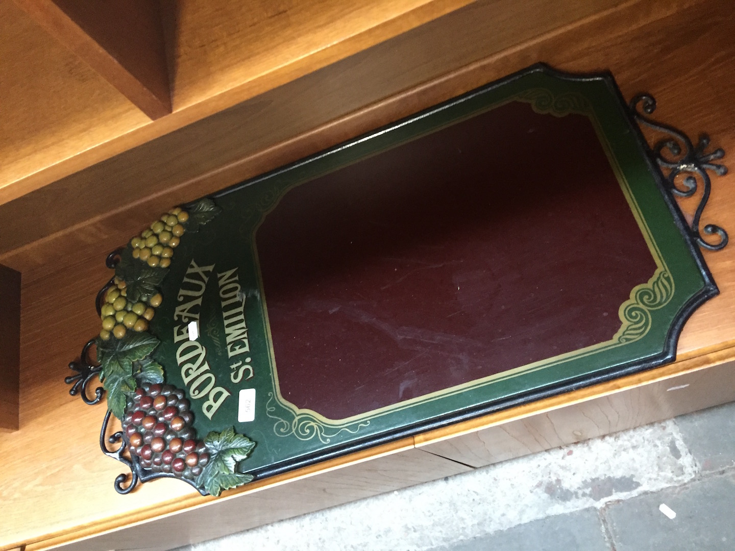 Wine display board