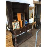 Old stylr oak dresser with plate rack back