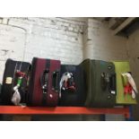 5 luggage suitcases on wheels