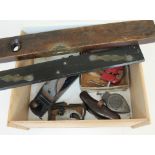 A mixed lot of tools including a Record No. 076 plane, two other planes, a vice, a Chalk-0-Matic,