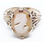 A hallmarked 9ct gold cameo ring, gross wt. 2.8g, size N.