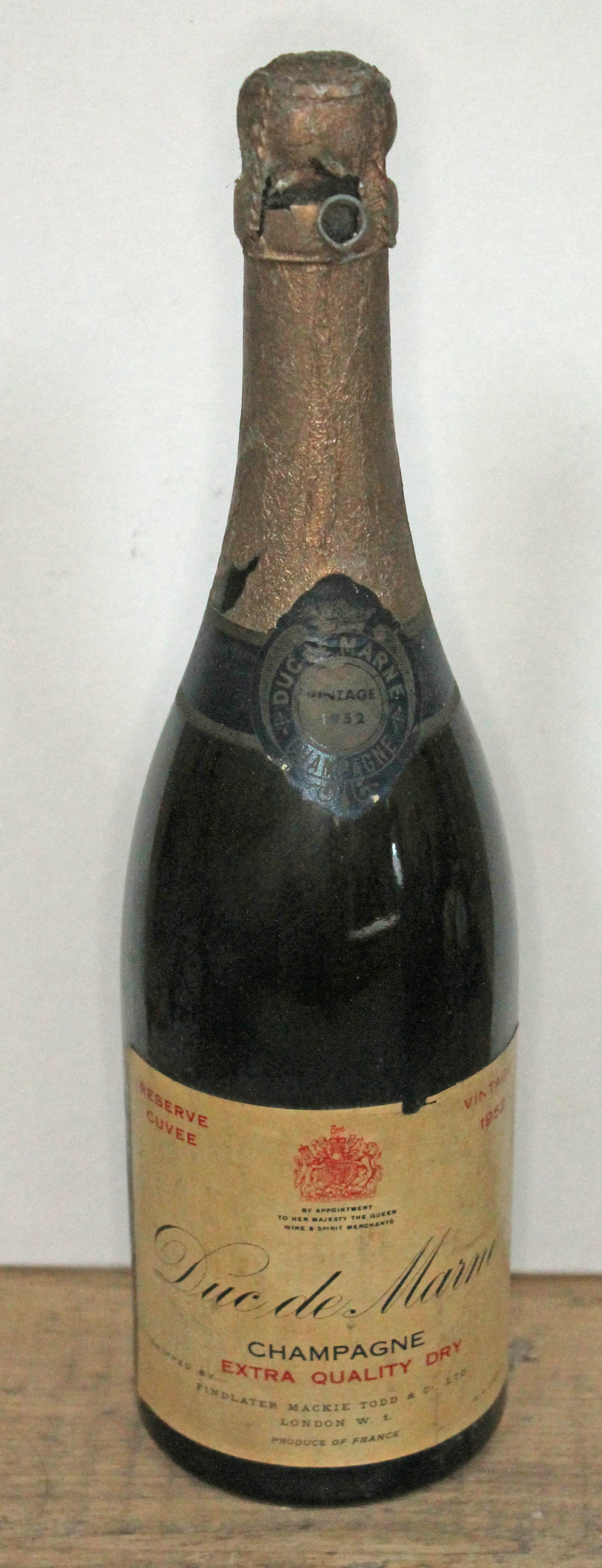 Duc De Marne 1952 vintage champagne, 75cl, level 3.5cm from bottom when upside down, wear to foil.