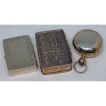 Three items of silver comprising a vinaigrette, a snuff box and a coin case, each marked '925'.