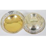 A pair of Edwardian silver bon bon dishes with pierced rims and gilt interiors, Richard Martin &