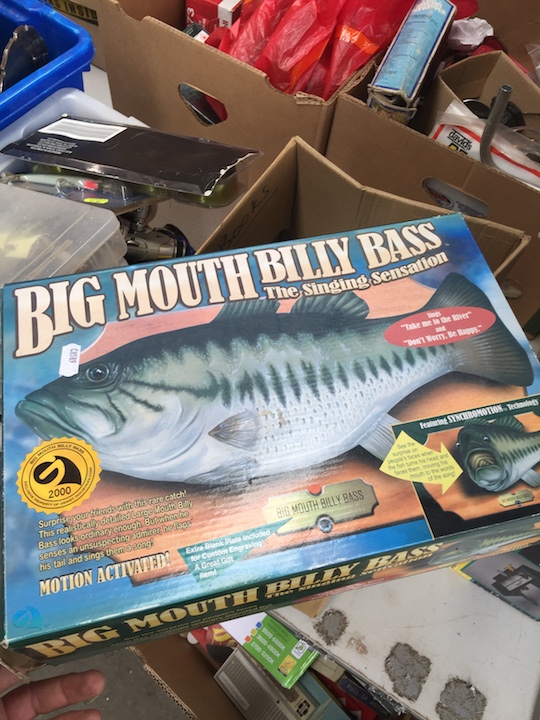 Big Mouth Billy Bass-" Singing Fish"