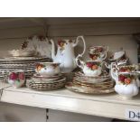 Royal Albert Old Country Roses - approx 55 pcs