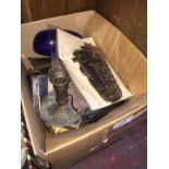 A mixed box of bric a brac including brassware and compacts
