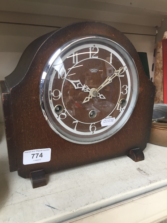 Smiths wooden Mantle clock with key