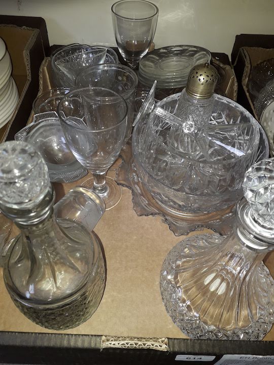 Box of glassware