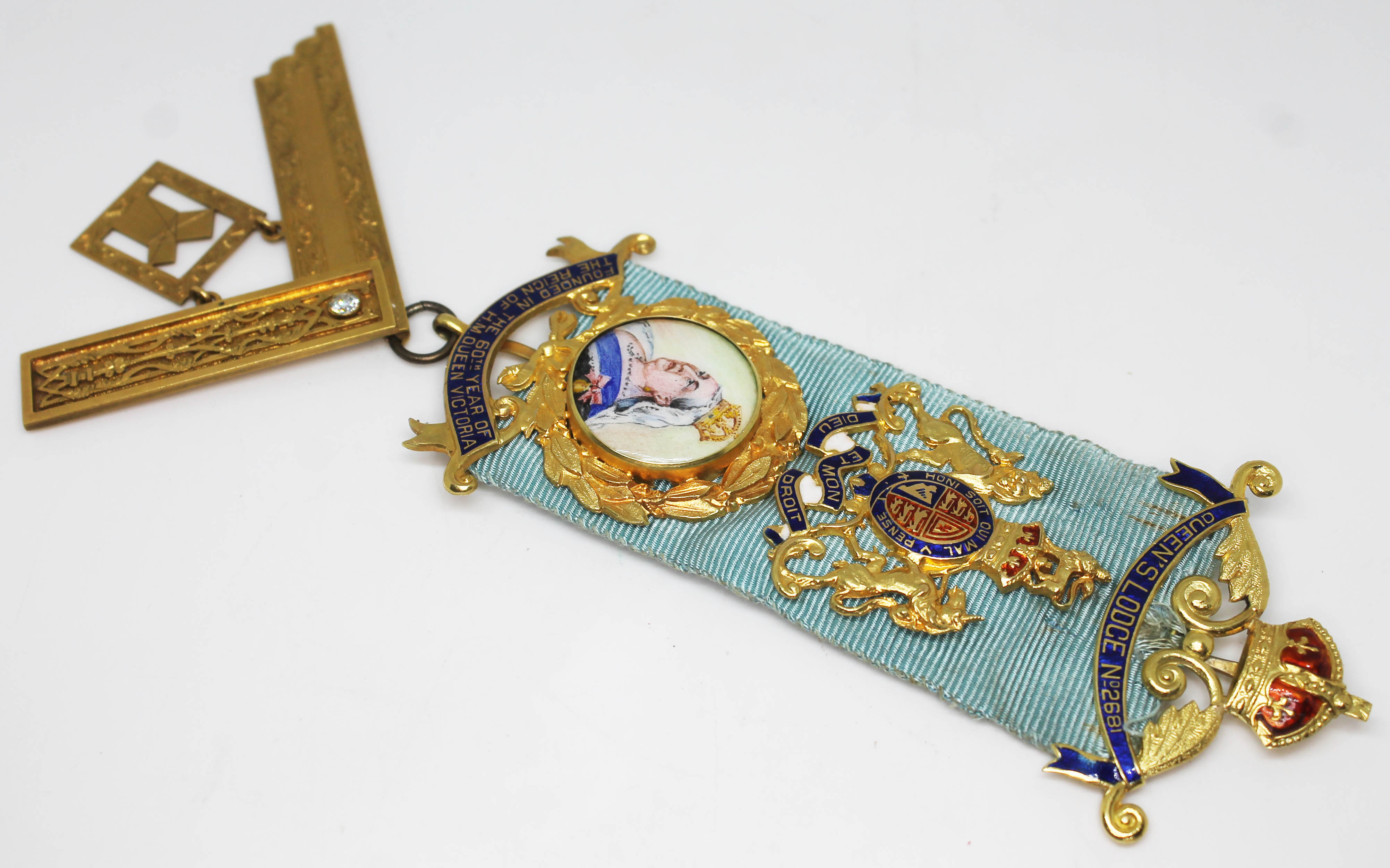 An 18ct gold Masonic jewel set with a diamond and a portrait miniature depicting Queen Victoria, - Image 3 of 3