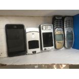 3 vintage Nokia phones, a Motorola phone and an Ipod 8GB.