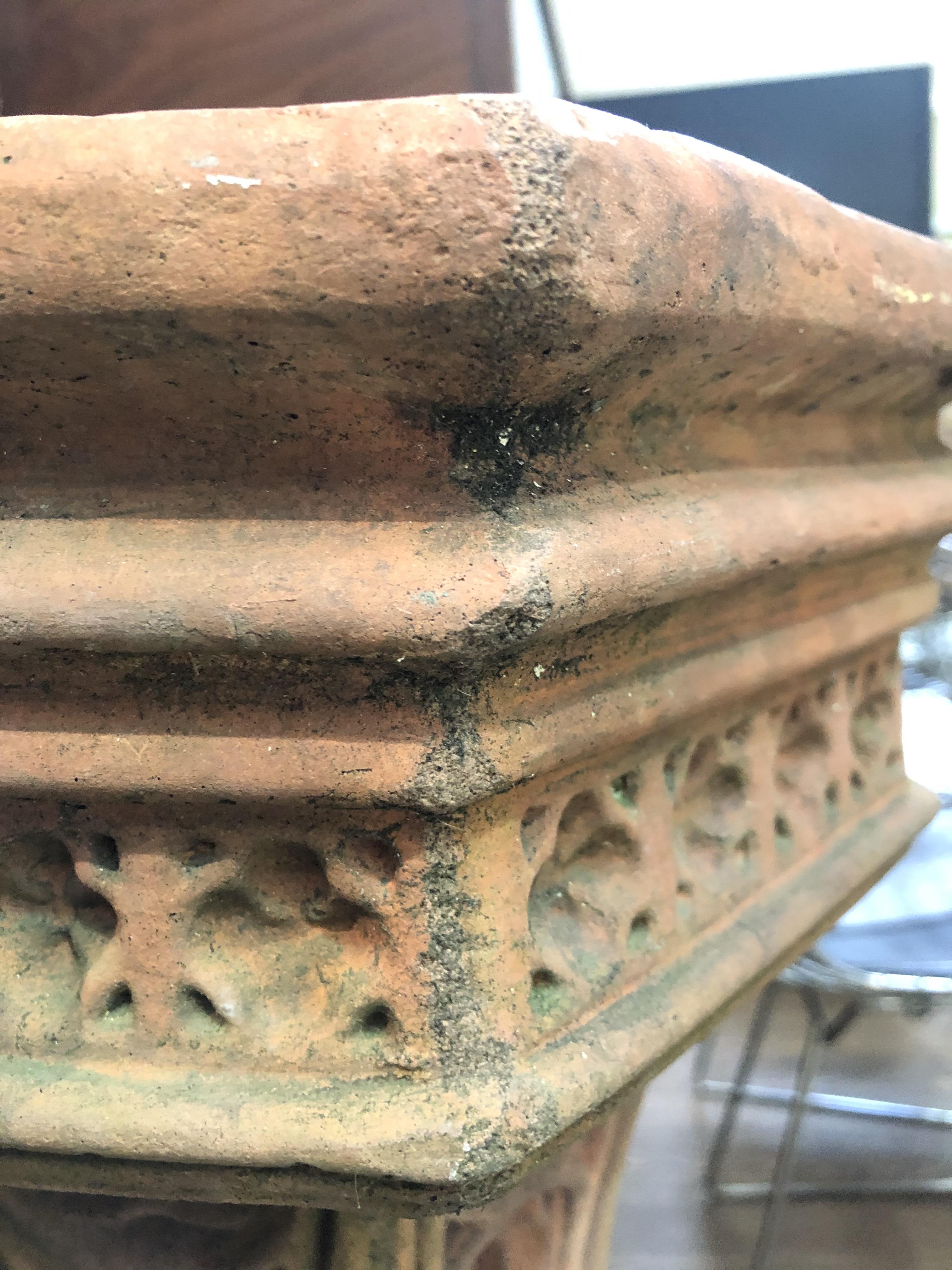 A terracotta coloured concrete bird bath of Gothic hexagonal column form, height 99cm. - Image 9 of 11