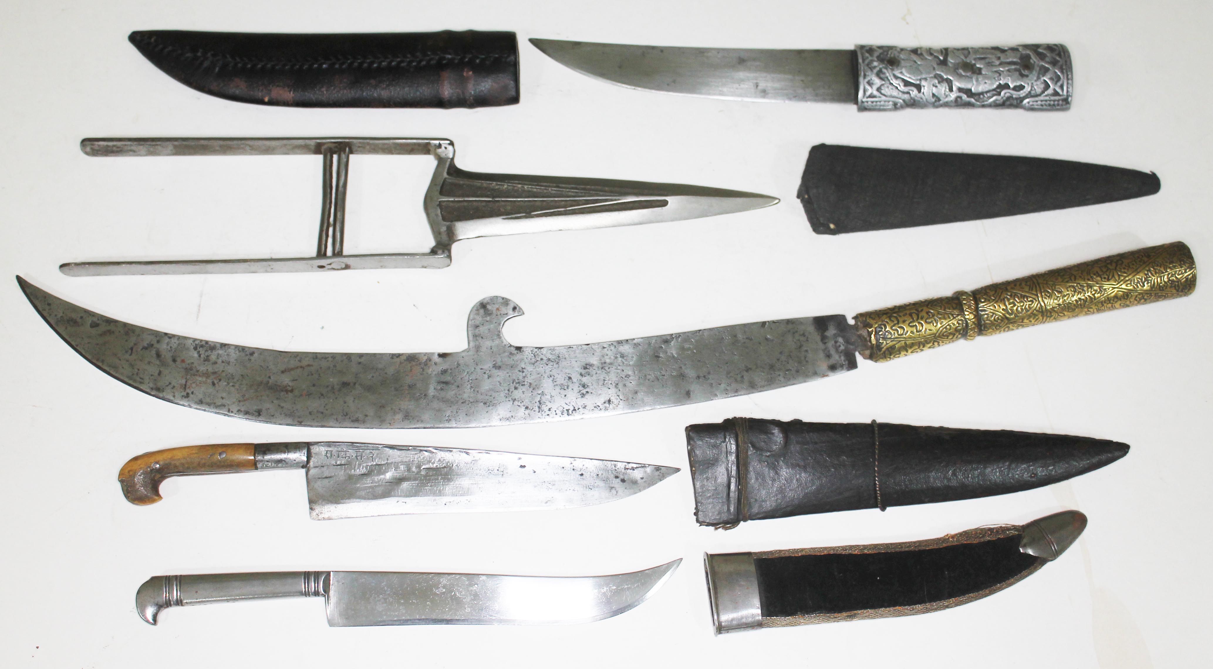 A group of five eastern daggers.