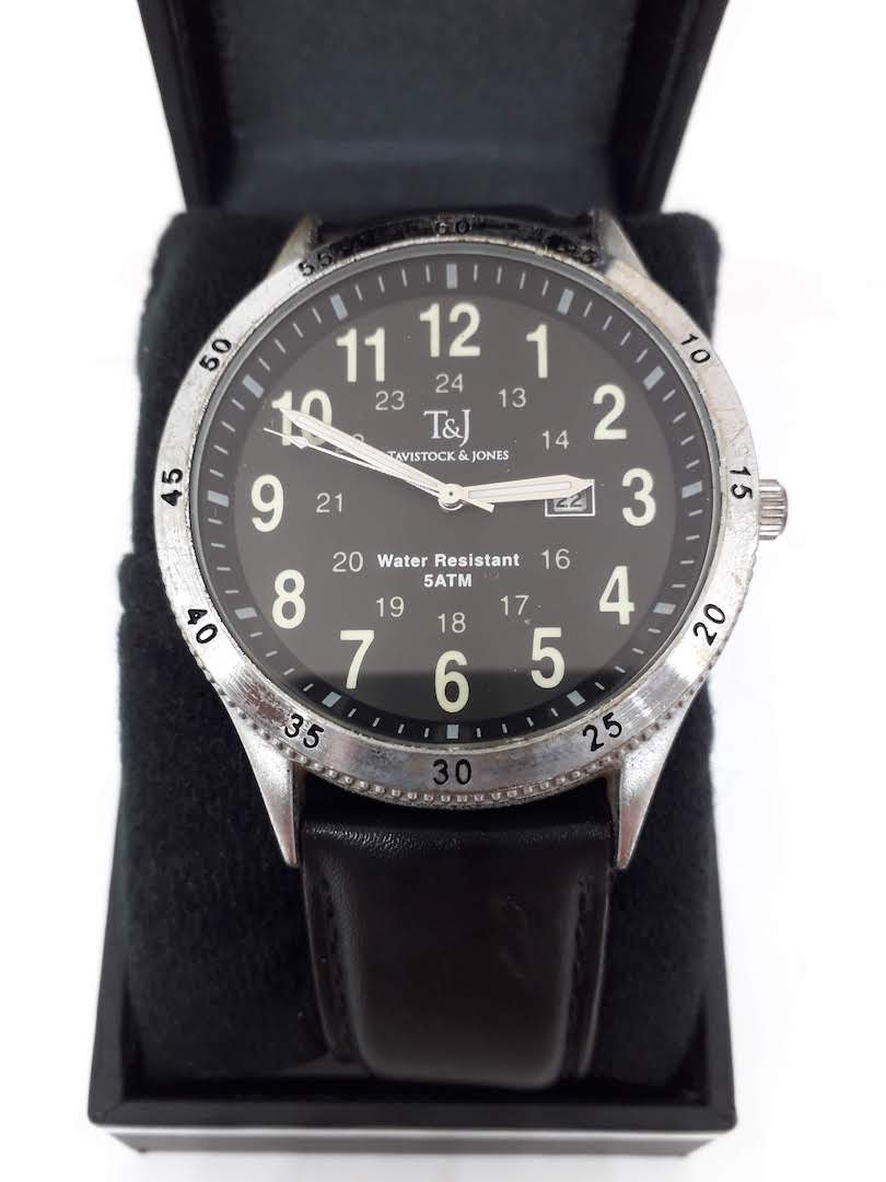 A Tavistock & Jones wristwatch, case diam. 46mm