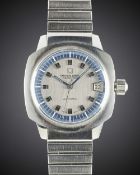 A GENTLEMAN'S STAINLESS STEEL UNIVERSAL GENEVE POLEROUTER AUTOMATIC BRACELET WATCH CIRCA 1979,