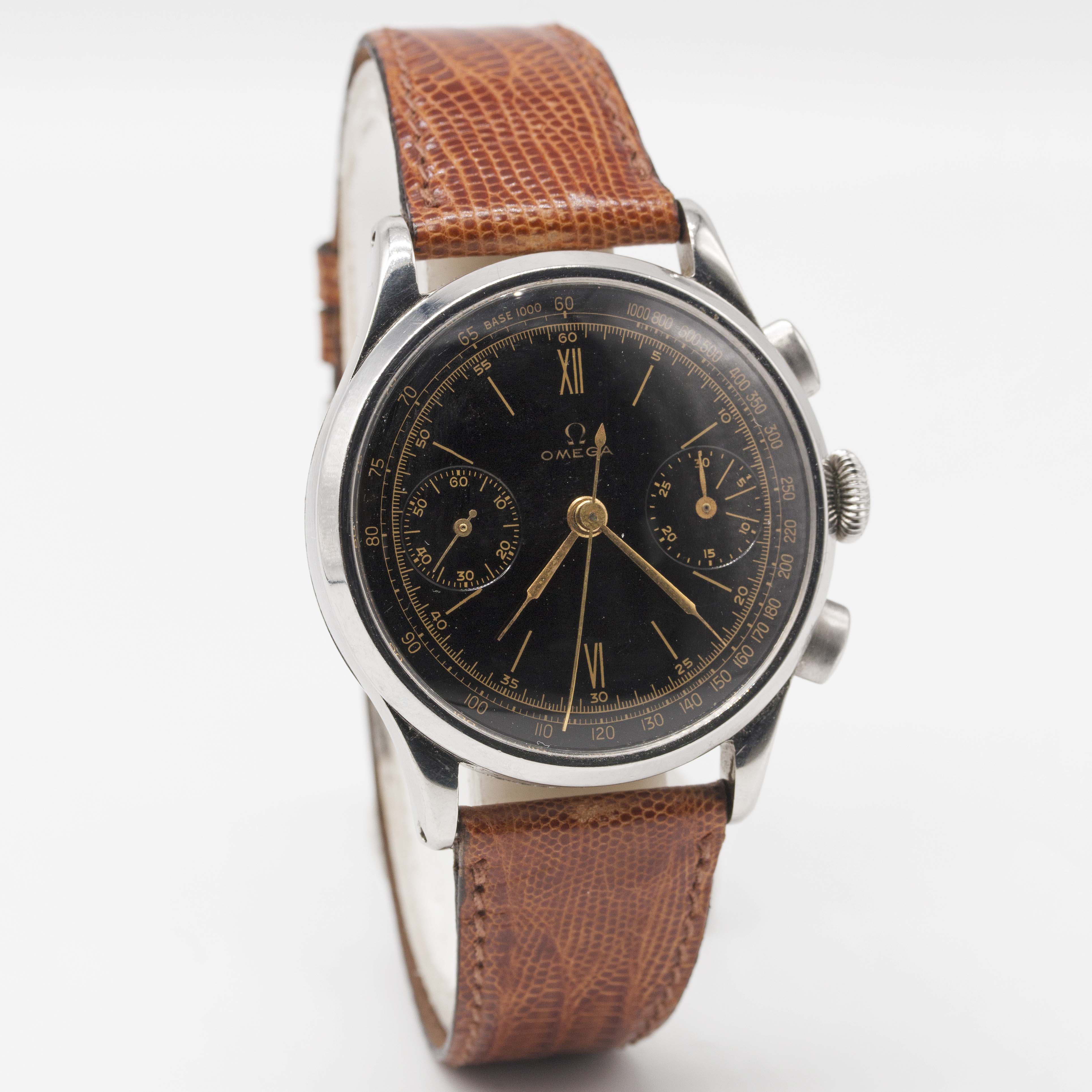 A VERY RARE GENTLEMAN'S LARGE SIZE STAINLESS STEEL OMEGA "33.3" CHRONOGRAPH WRIST WATCH CIRCA - Image 6 of 11
