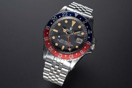 A RARE GENTLEMAN'S STAINLESS STEEL ROLEX OYSTER PERPETUAL GMT MASTER "PEPSI" BRACELET WATCH CIRCA