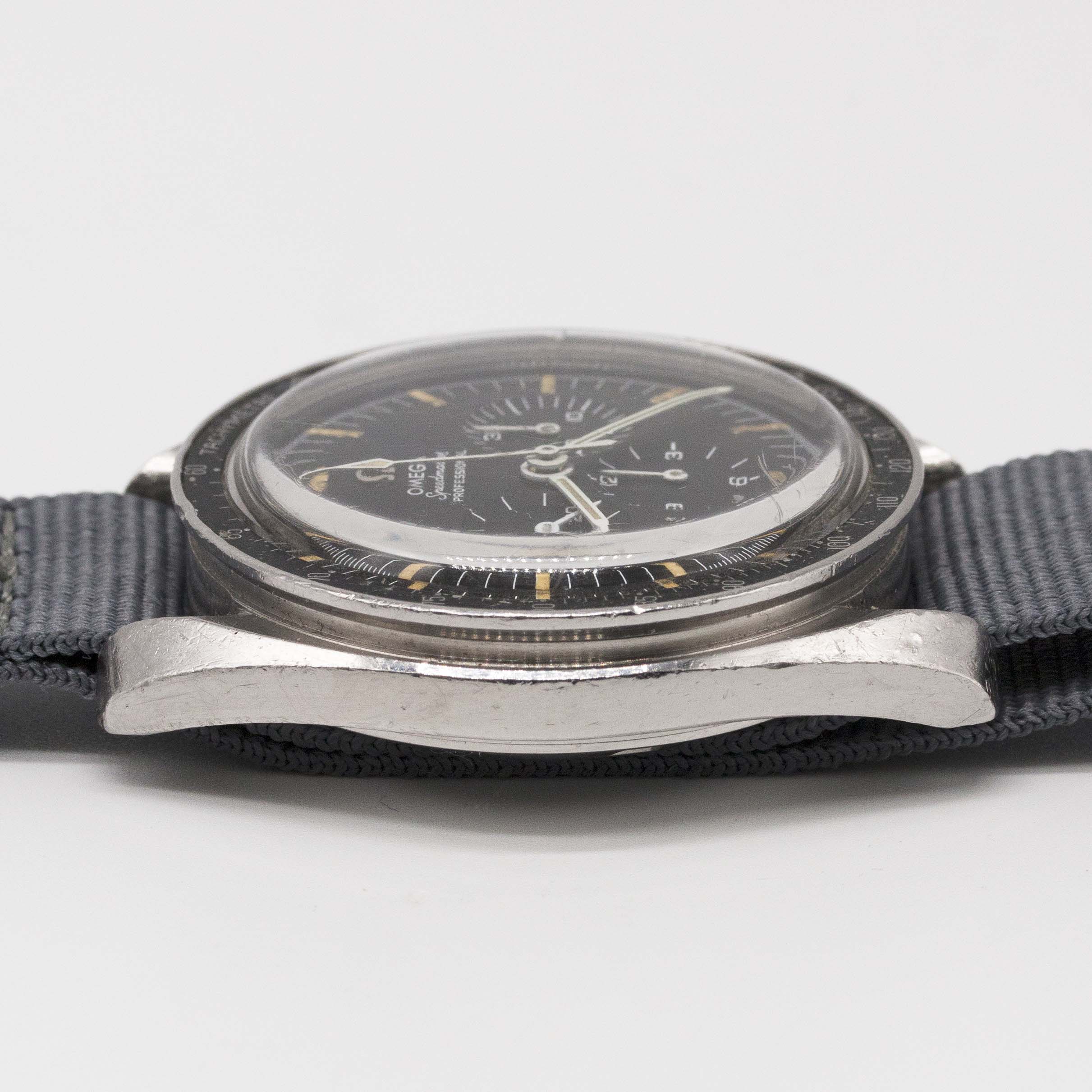 A RARE GENTLEMAN'S STAINLESS STEEL OMEGA SPEEDMASTER PROFESSIONAL "PRE MOON" CHRONOGRAPH WRIST WATCH - Image 11 of 11