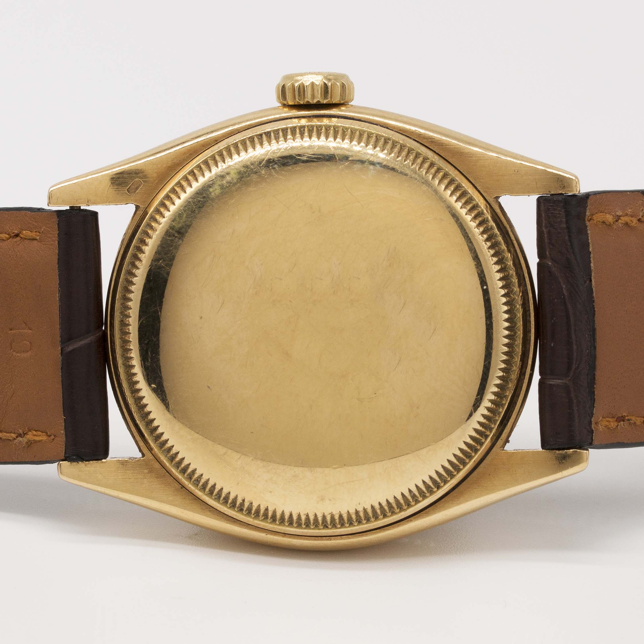 A GENTLEMAN'S 18K SOLID YELLOW GOLD ROLEX OYSTER PERPETUAL WRIST WATCH CIRCA 1952, REF. 6084 WITH " - Image 6 of 10