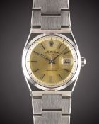 A RARE GENTLEMAN'S STAINLESS STEEL ROLEX OYSTER PERPETUAL DATE BRACELET WATCH CIRCA 1977, REF.