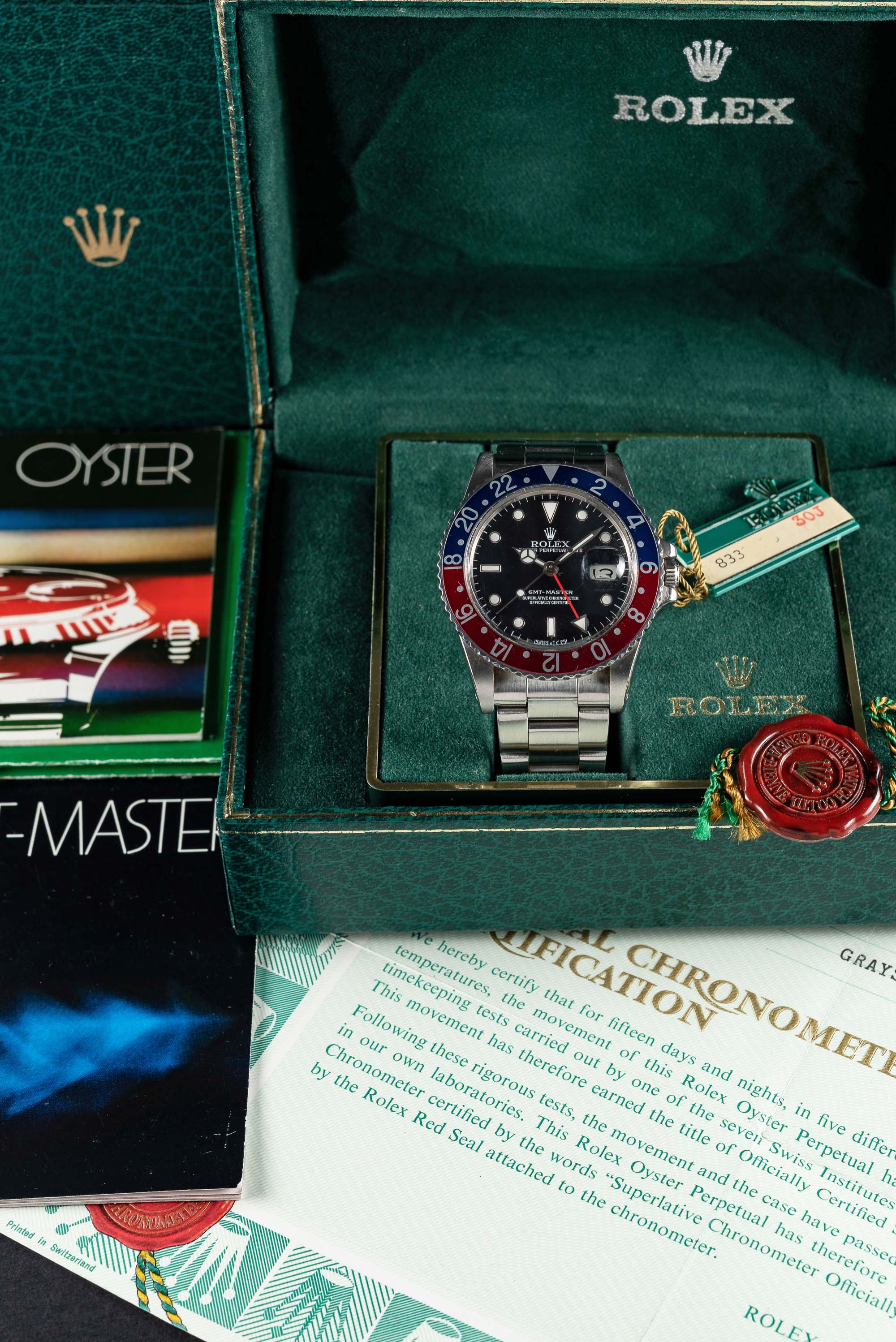 A RARE GENTLEMAN'S STAINLESS STEEL ROLEX OYSTER PERPETUAL DATE GMT MASTER "PEPSI" BRACELET WATCH - Image 2 of 3