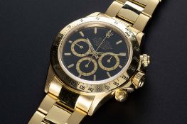 A FINE GENTLEMAN'S 18K SOLID YELLOW GOLD ROLEX OYSTER PERPETUAL COSMOGRAPH "ZENITH" DAYTONA BRACELET