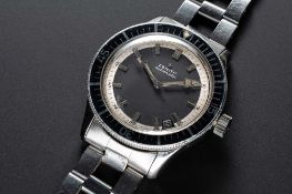 A RARE GENTLEMAN'S STAINLESS STEEL ZENITH "SUB SEA" AUTOMATIC DIVERS BRACELET WATCH CIRCA 1969, REF.