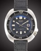A GENTLEMAN'S STAINLESS STEEL SEIKO "TURTLE" 150M AUTOMATIC DIVERS WRIST WATCH CIRCA 1975, REF.