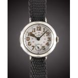 A GENTLEMAN'S SOLID SILVER OMEGA "OFFICERS" WRIST WATCH CIRCA 1918, WITH 24 HOUR PORCELAIN DIAL &