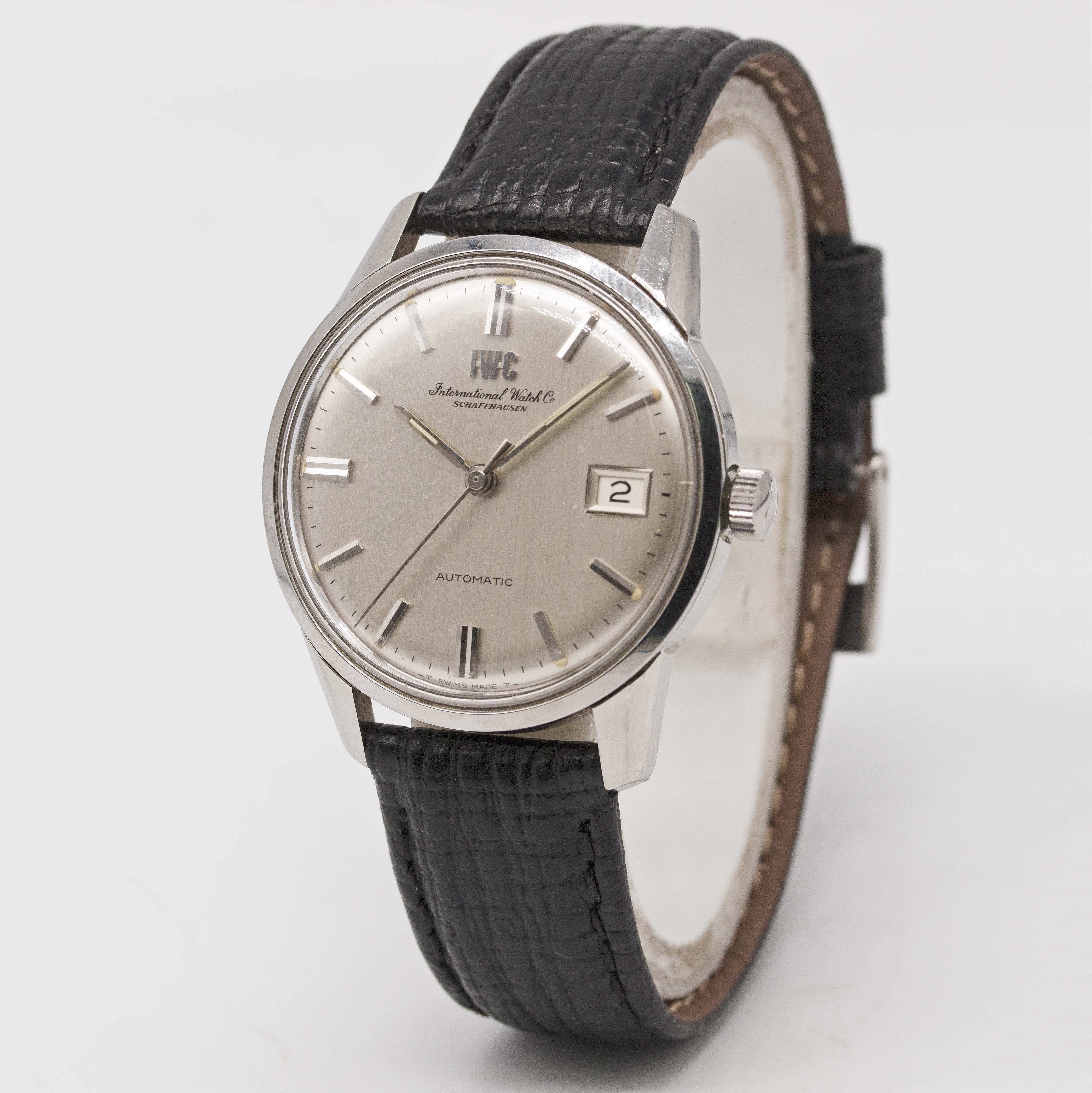 A GENTLEMAN'S STAINLESS STEEL IWC AUTOMATIC WRIST WATCH CIRCA 1969, REF. R 810 A WITH BRUSHED SILVER - Image 2 of 4