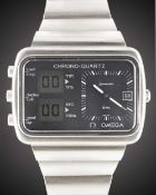 A GENTLEMAN'S STAINLESS STEEL OMEGA SEAMASTER MONTREAL "SCOREBOARD" CHRONO-QUARTZ BRACELET WATCH