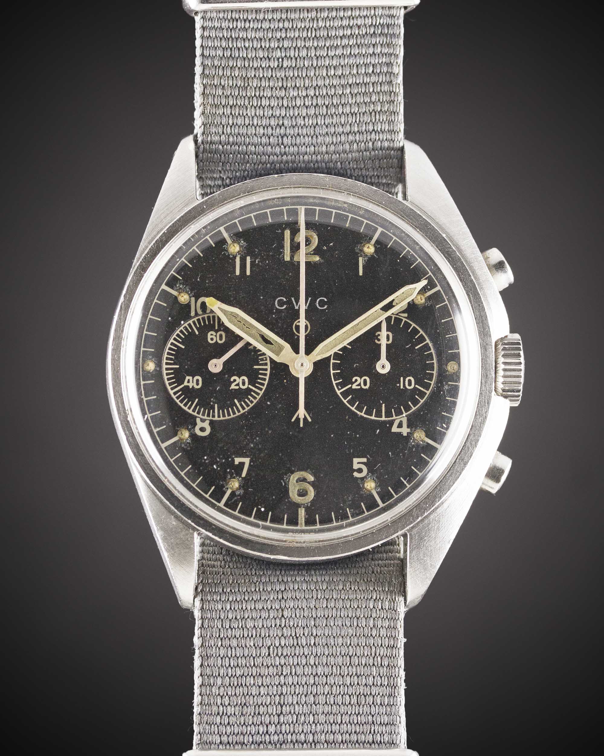 A COMPLETE SET OF GENTLEMAN'S STAINLESS STEEL BRITISH MILITARY "FAB FOUR" RAF PILOTS CHRONOGRAPH - Image 2 of 8