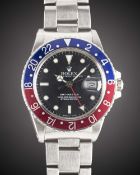 A GENTLEMAN'S STAINLESS STEEL ROLEX OYSTER PERPETUAL DATE GMT MASTER BRACELET WATCH CIRCA 1984, REF.