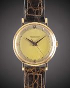 A GENTLEMAN'S 18K SOLID ROSE GOLD JAEGER LECOULTRE WRIST WATCH CIRCA 1950, WITH ROSE GOLD