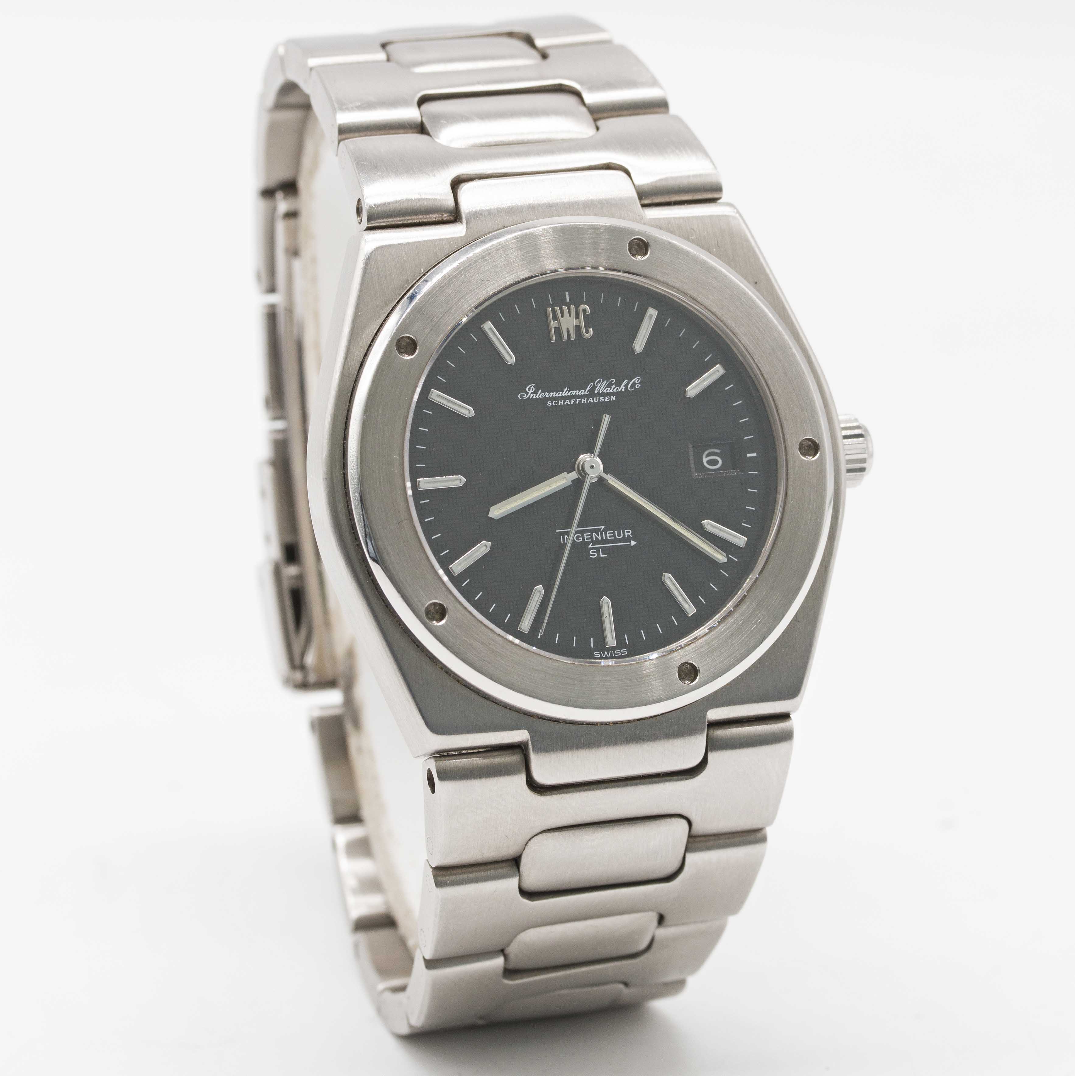 A RARE GENTLEMAN'S STAINLESS STEEL IWC INGENIEUR SL "JUMBO" AUTOMATIC BRACELET WATCH CIRCA 1980, - Image 6 of 11