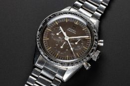 A RARE GENTLEMAN'S STAINLESS STEEL OMEGA SPEEDMASTER "ED WHITE" CHRONOGRAPH BRACELET WATCH CIRCA