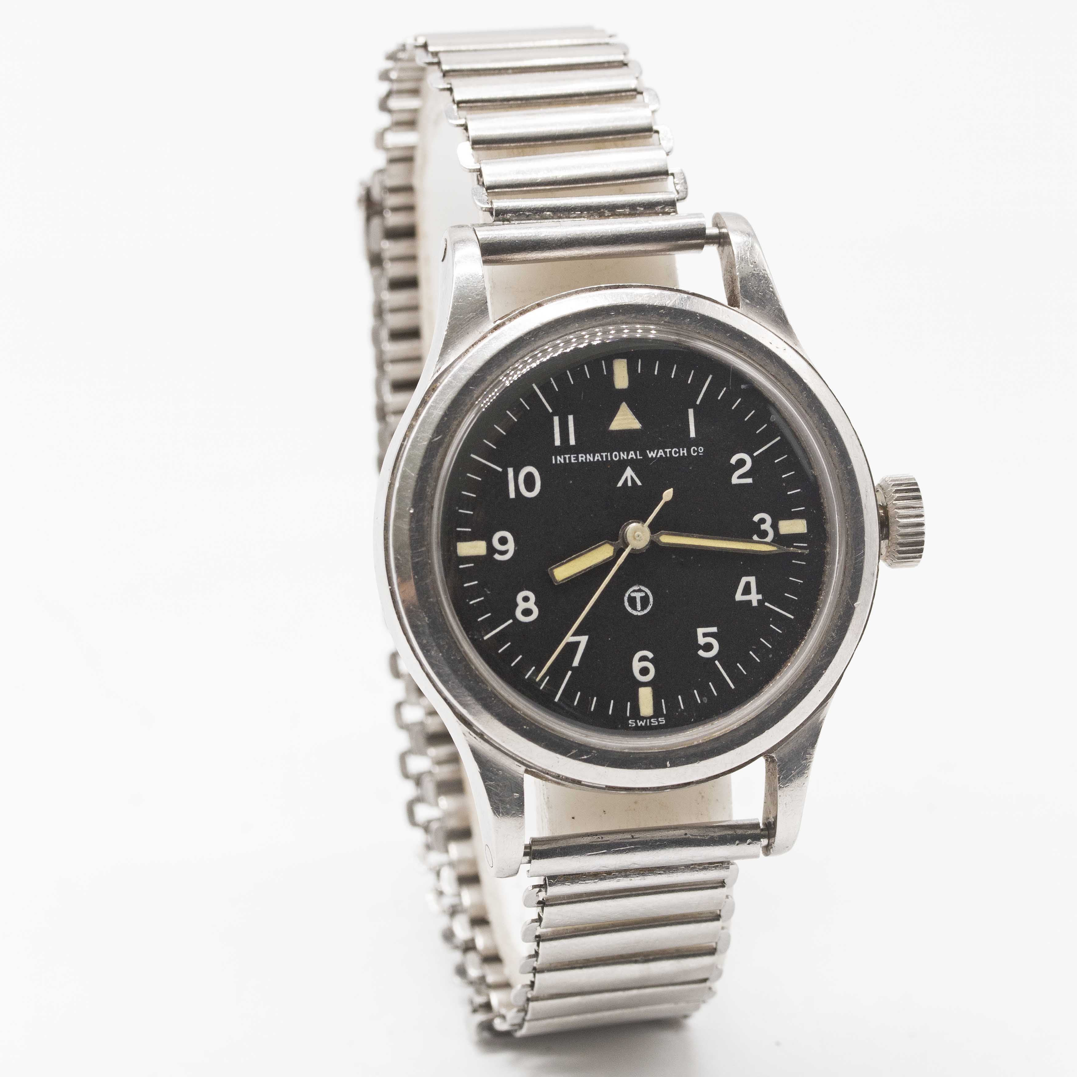 A GENTLEMAN'S STAINLESS STEEL BRITISH MILITARY IWC MARK 11 RAF PILOTS BRACELET WATCH DATED 1951 - Image 6 of 12