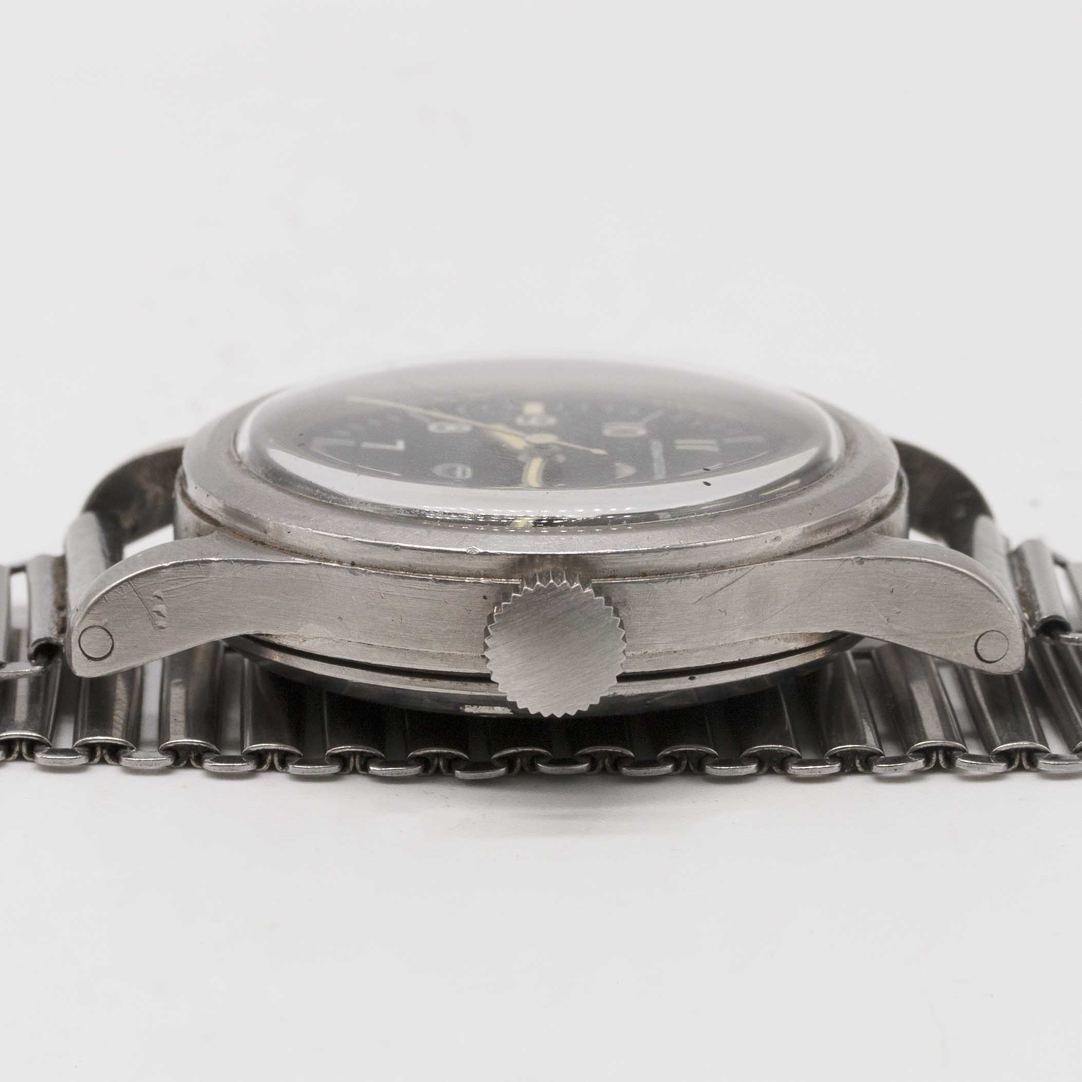 A GENTLEMAN'S STAINLESS STEEL BRITISH MILITARY IWC MARK 11 RAF PILOTS BRACELET WATCH DATED 1951 - Image 11 of 12