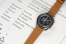 A GENTLEMAN'S STAINLESS STEEL OMEGA SPEEDMASTER PROFESSIONAL CHRONOGRAPH WRIST WATCH DATED 1971,
