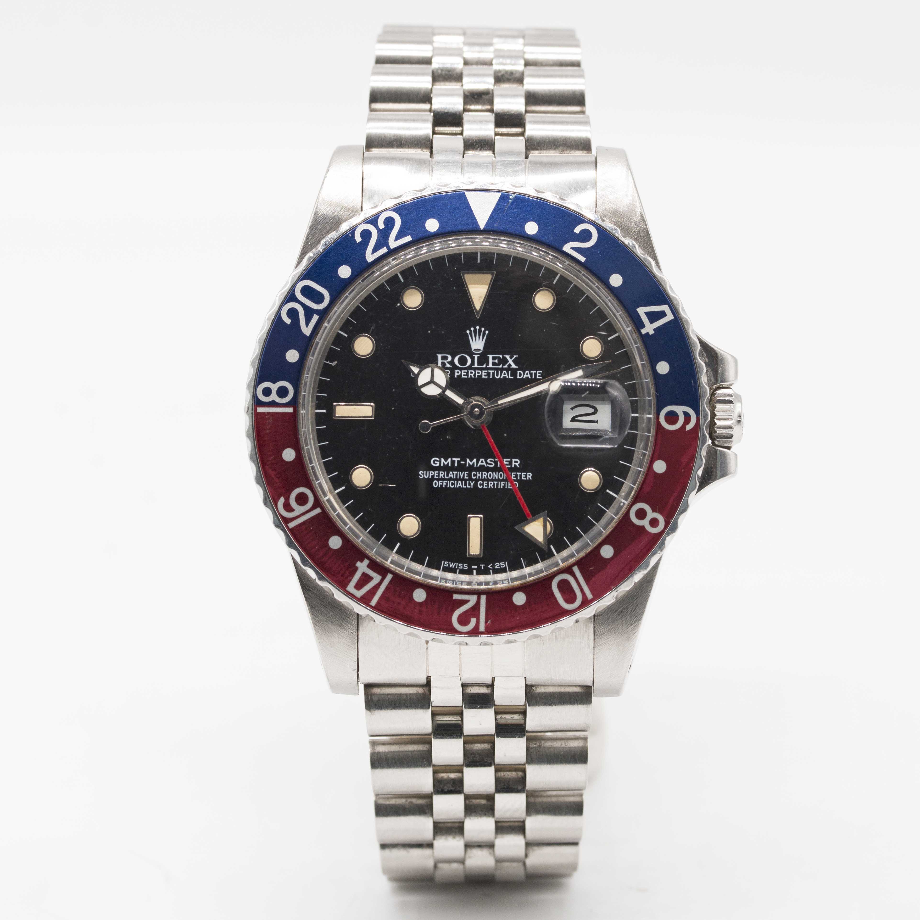 A GENTLEMAN'S STAINLESS STEEL ROLEX OYSTER PERPETUAL GMT MASTER BRACELET WATCH CIRCA 1984, REF. - Image 2 of 10