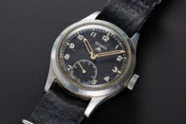 A VERY RARE GENTLEMAN'S STAINLESS STEEL BRITISH MILITARY GRANA W.W.W. WRIST WATCH CIRCA 1945, THE