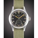 A GENTLEMAN'S BRITISH MILITARY BUREN GRAND PRIX W.W.W. WRIST WATCH CIRCA 1945, PART OF THE "DIRTY