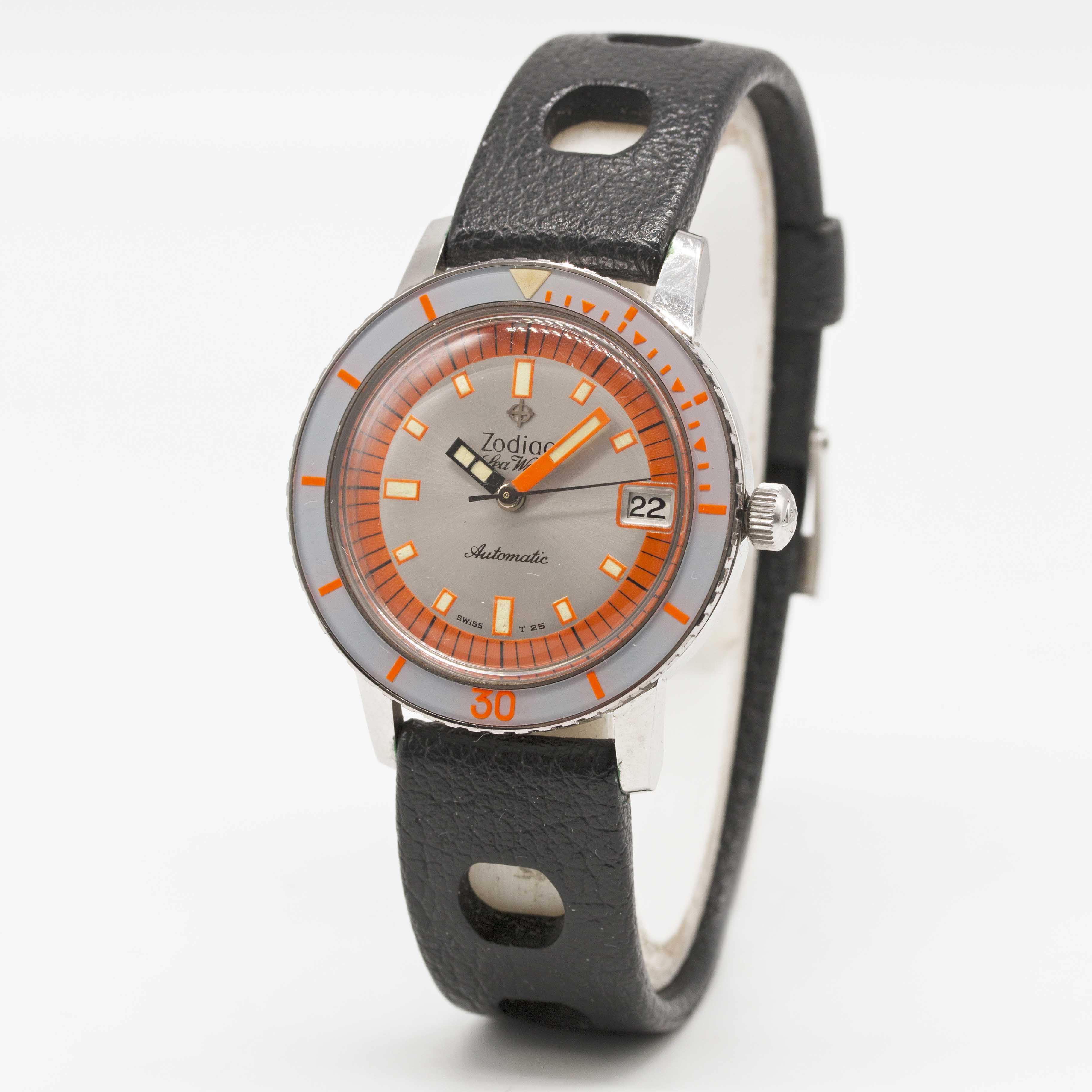 A GENTLEMAN'S STAINLESS STEEL ZODIAC SEA WOLF AUTOMATIC DIVERS WRIST WATCH CIRCA 1960s, REF. 722- - Image 3 of 5