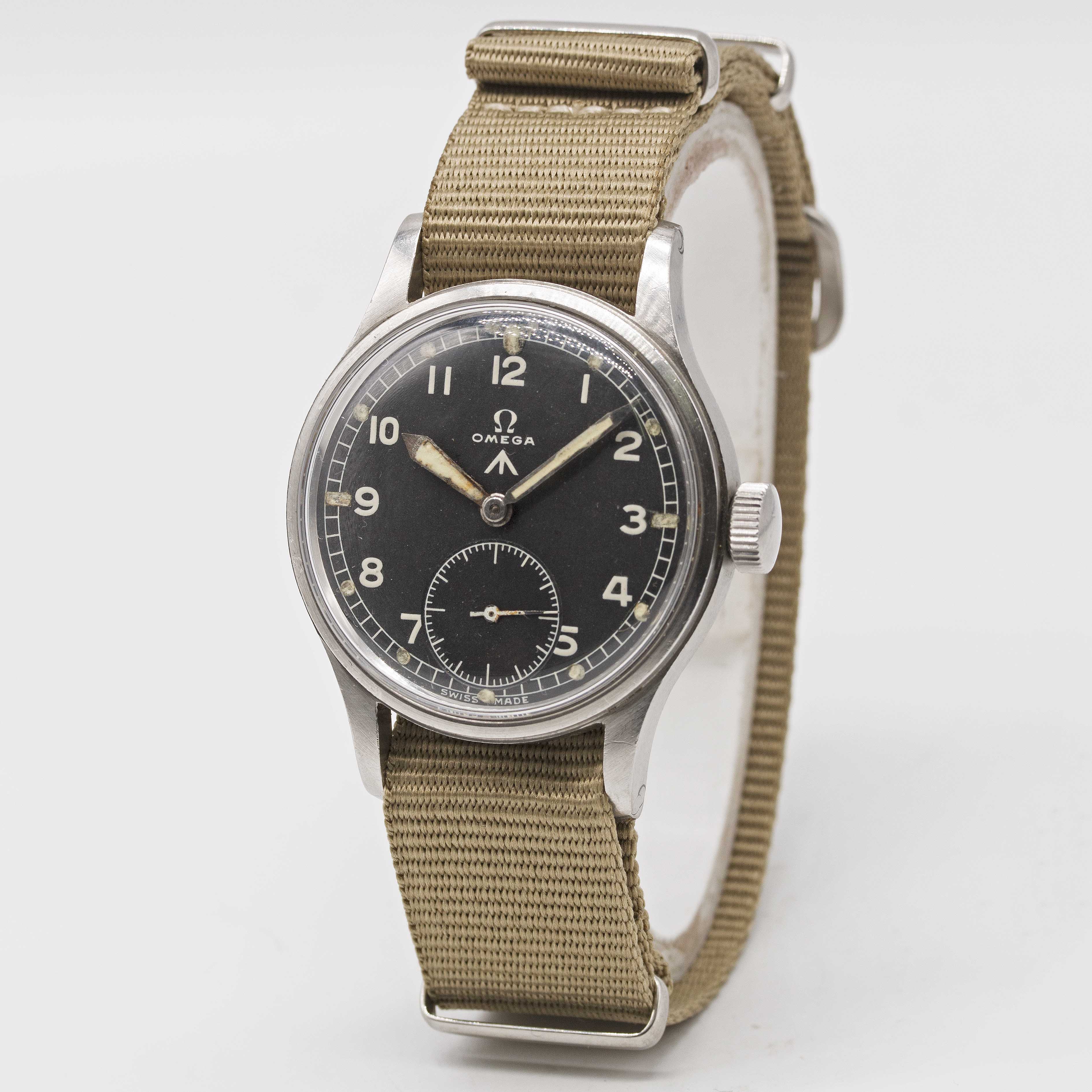 A GENTLEMAN'S STAINLESS STEEL BRITISH MILITARY OMEGA W.W.W. WRIST WATCH CIRCA 1940s, PART OF THE " - Image 2 of 4