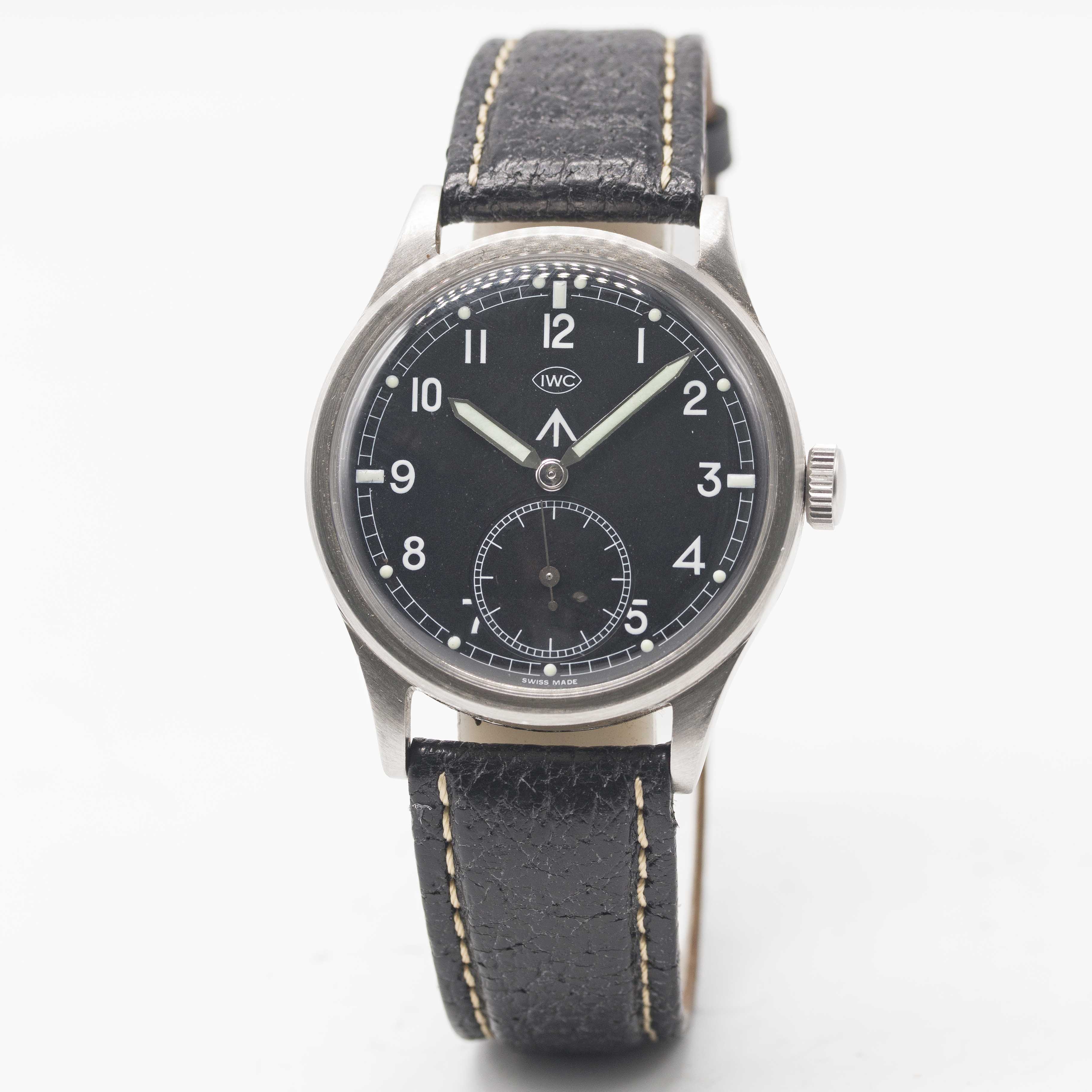 A GENTLEMAN'S STAINLESS STEEL BRITISH MILITARY IWC MARK 10 W.W.W. WRIST WATCH CIRCA 1940s, PART OF - Image 2 of 7