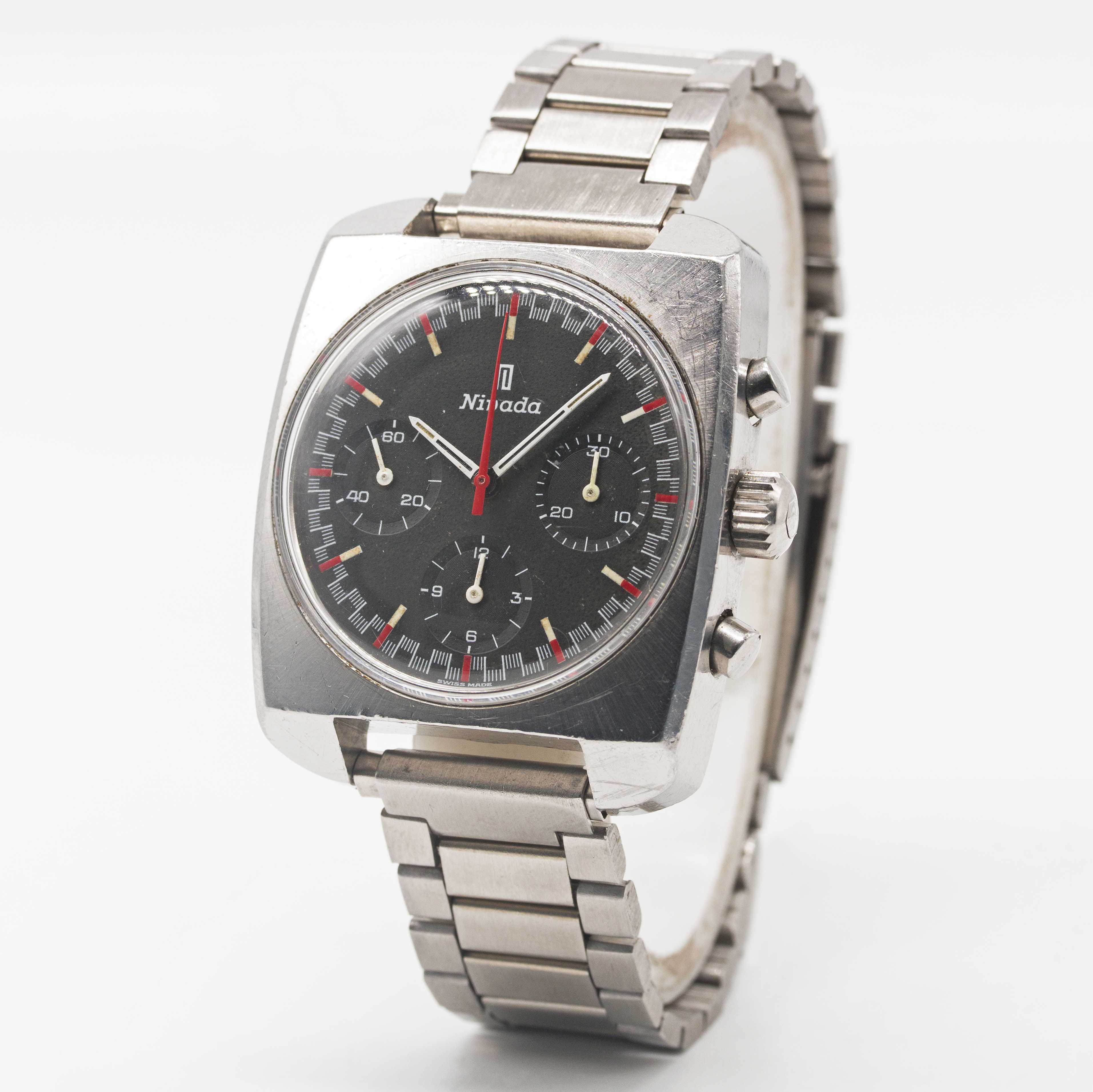 A GENTLEMAN'S STAINLESS STEEL NIVADA CHRONOGRAPH BRACELET WATCH CIRCA 1970, REF. 85014 WITH - Image 3 of 7
