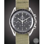 A GENTLEMAN'S STAINLESS STEEL OMEGA SPEEDMASTER PROFESSIONAL CHRONOGRAPH WRIST WATCH CIRCA 1990,