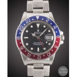 A GENTLEMAN'S STAINLESS STEEL ROLEX OYSTER PERPETUAL DATE GMT MASTER BRACELET WATCH CIRCA 1984, REF.