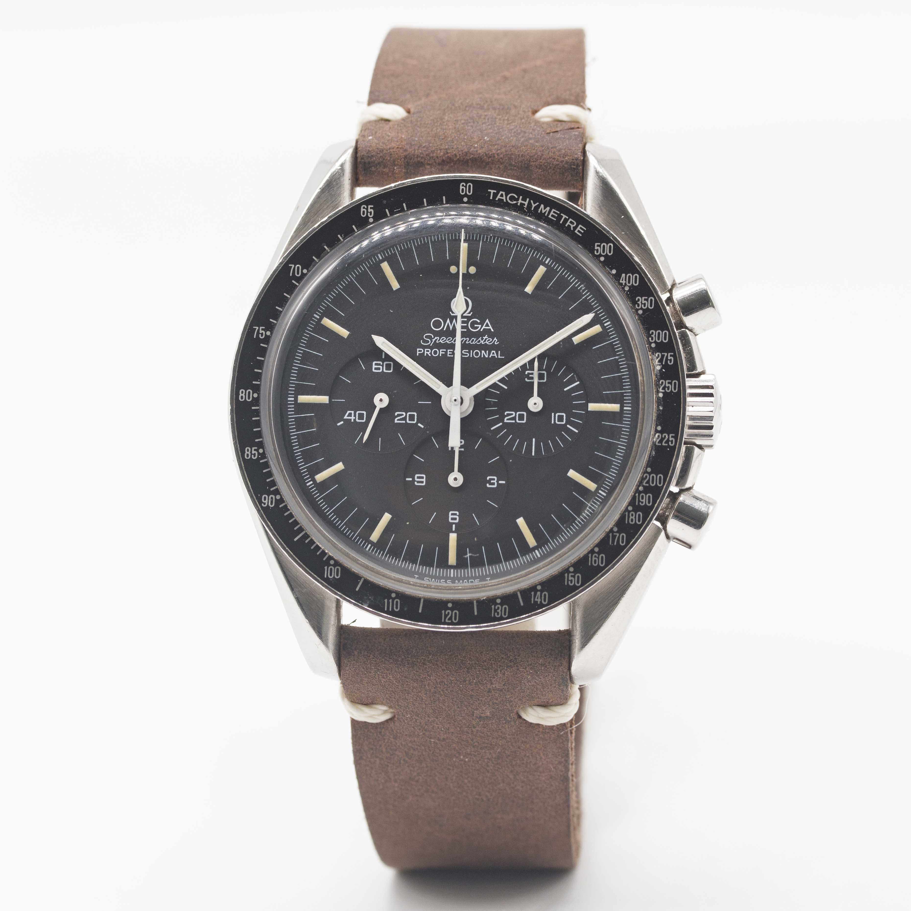 A GENTLEMAN'S STAINLESS STEEL OMEGA SPEEDMASTER PROFESSIONAL CHRONOGRAPH WRIST WATCH CIRCA 1990s, - Image 2 of 6