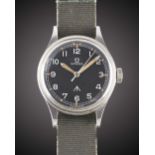 A GENTLEMAN'S STAINLESS STEEL BRITISH MILITARY OMEGA RAF PILOTS WRIST WATCH DATED 1953, REF. 2777-